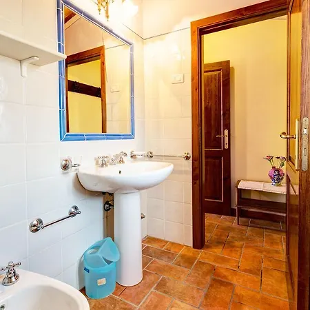 Podere Cerreto Lägenhet *